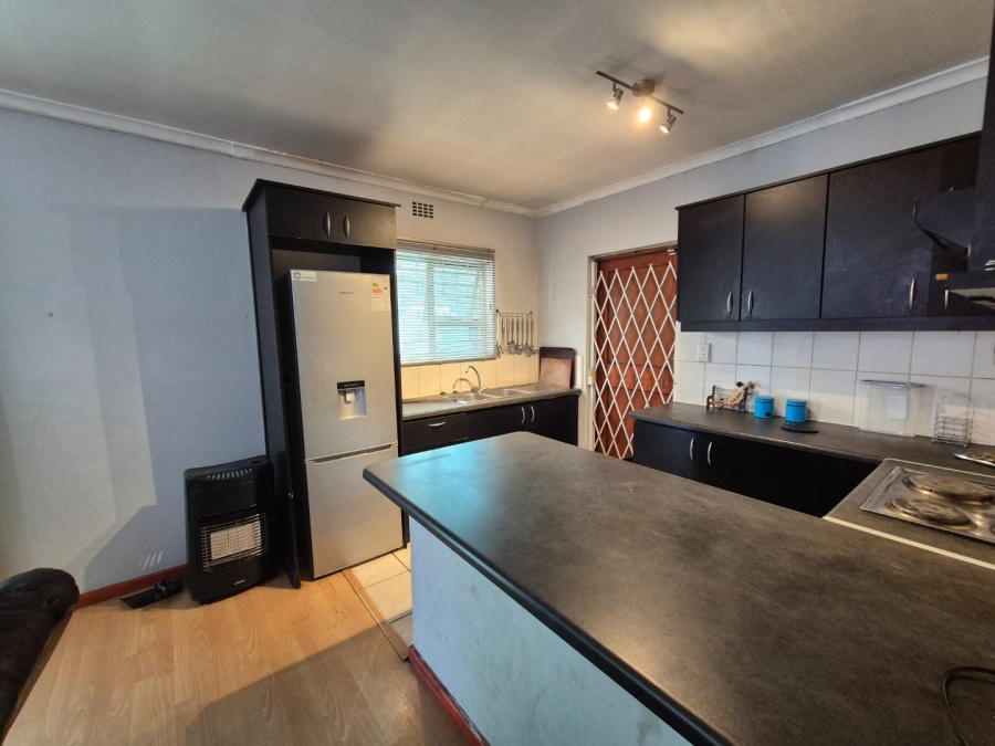 2 Bedroom Property for Sale in Brentwood Park Western Cape